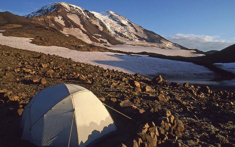 1995-09 Mt Adams N Rdg with Julie Mellor 13.jpg